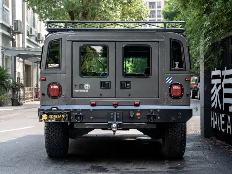 Hummer H2