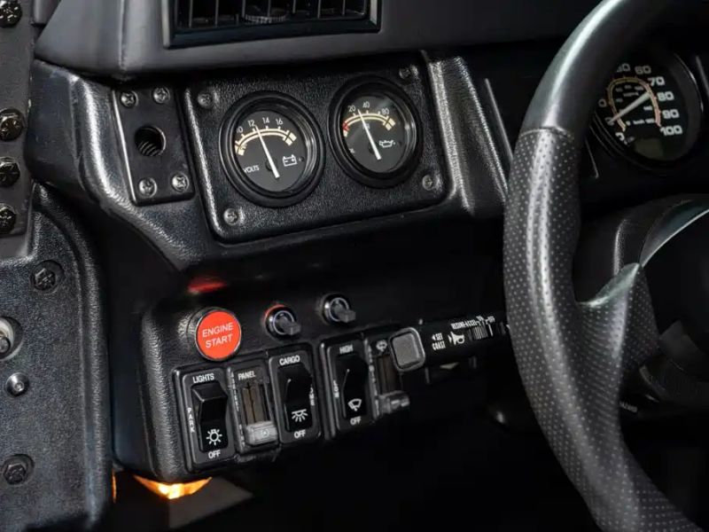 Hummer H2