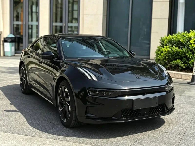 Zeekr 001