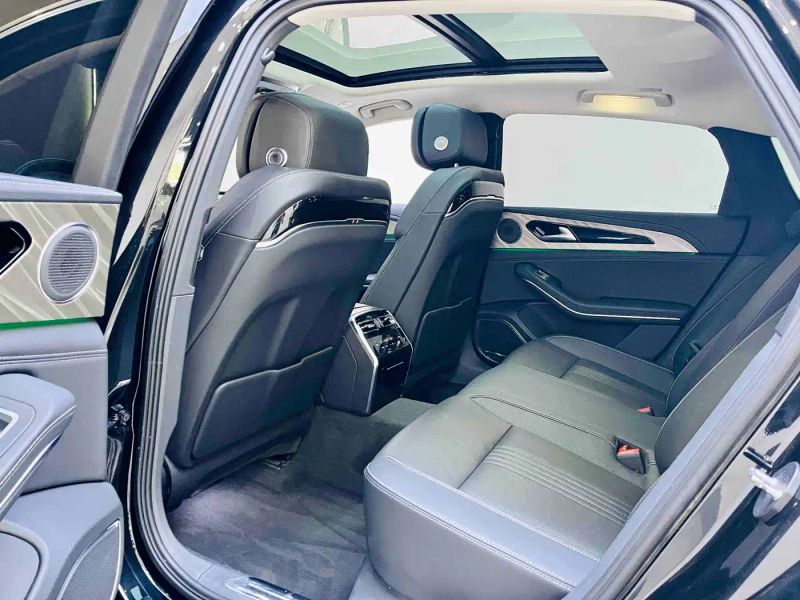 Hongqi h9
