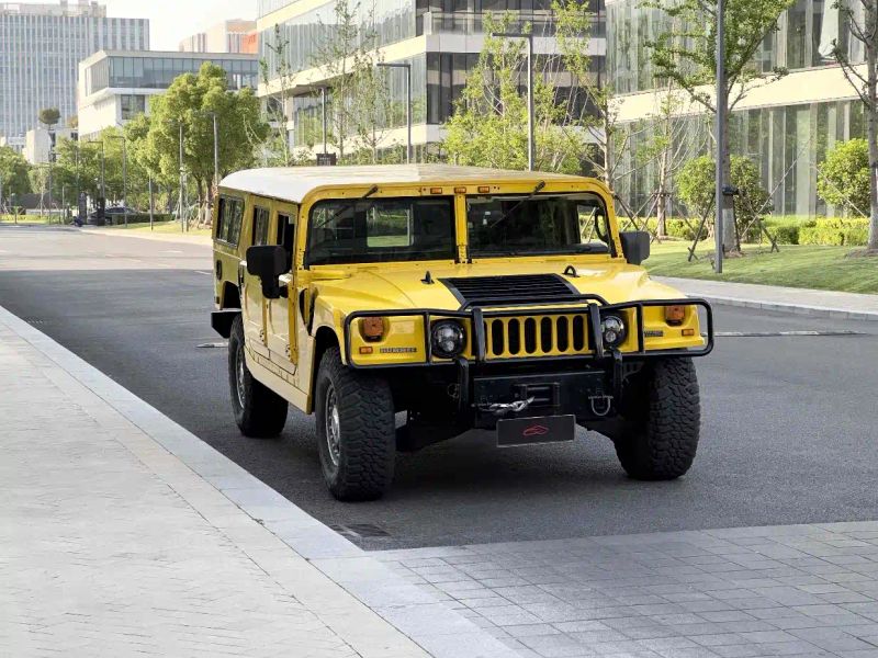 Hummer H1
