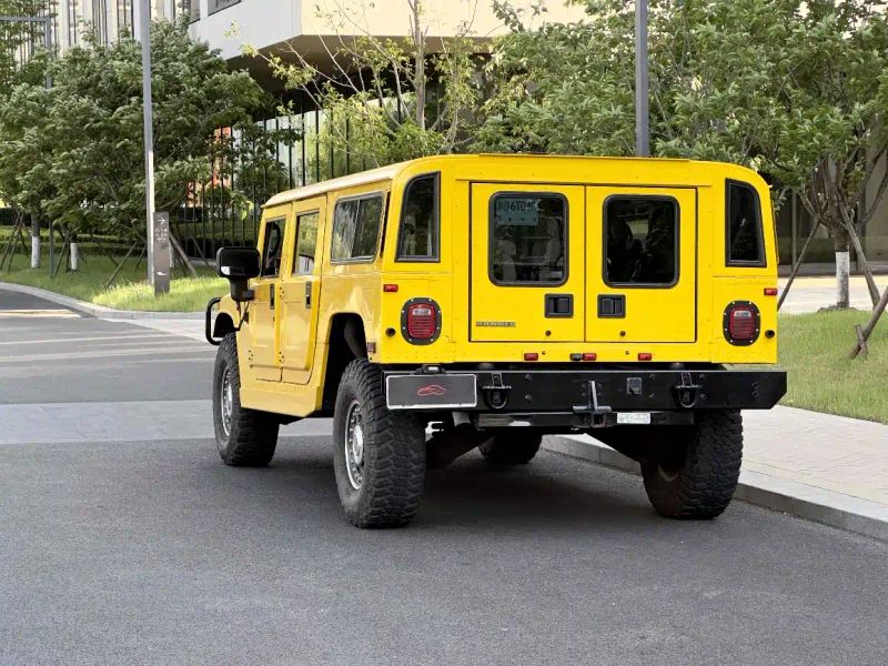 Hummer H1