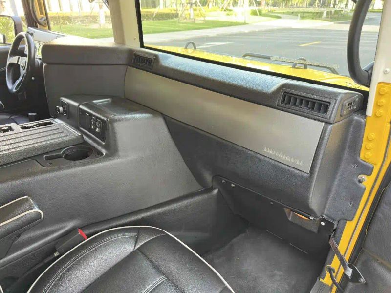 Hummer H1