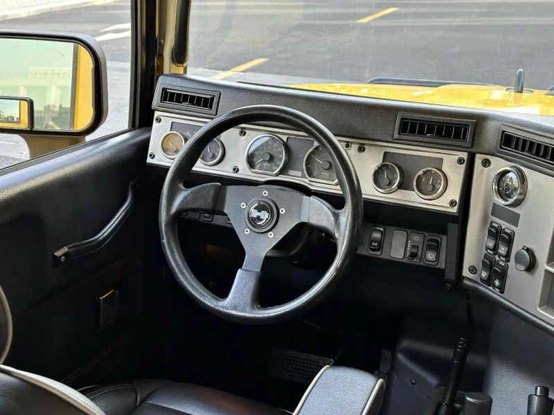 Hummer H1