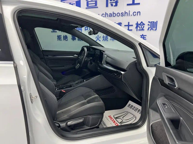 faw-volkswagen golf