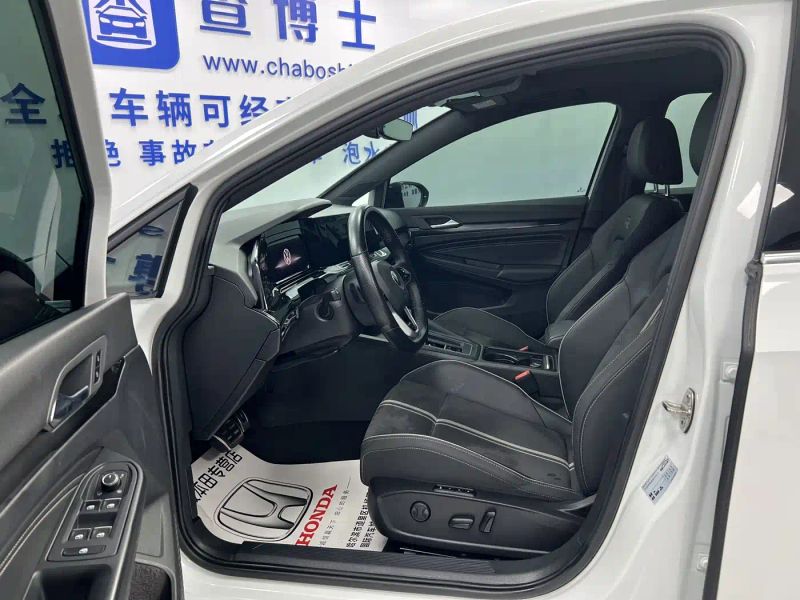 faw-volkswagen golf