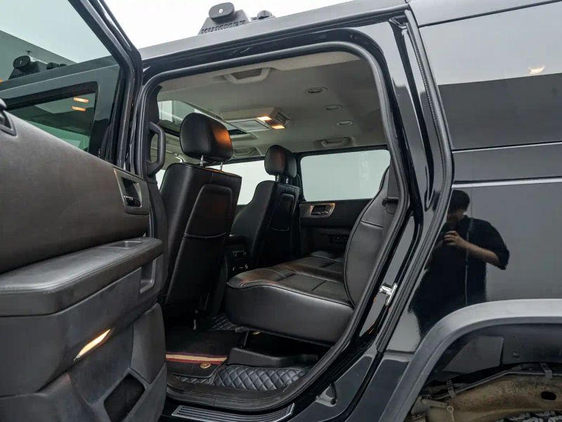 Hummer H2