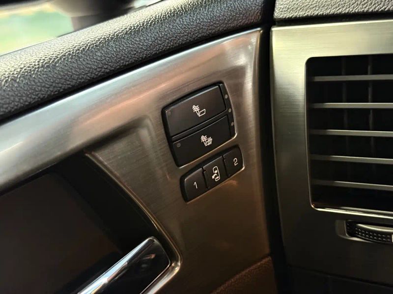 Hummer H2