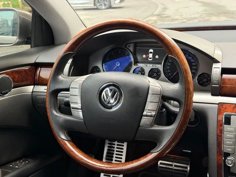 faw-volkswagen phaeton