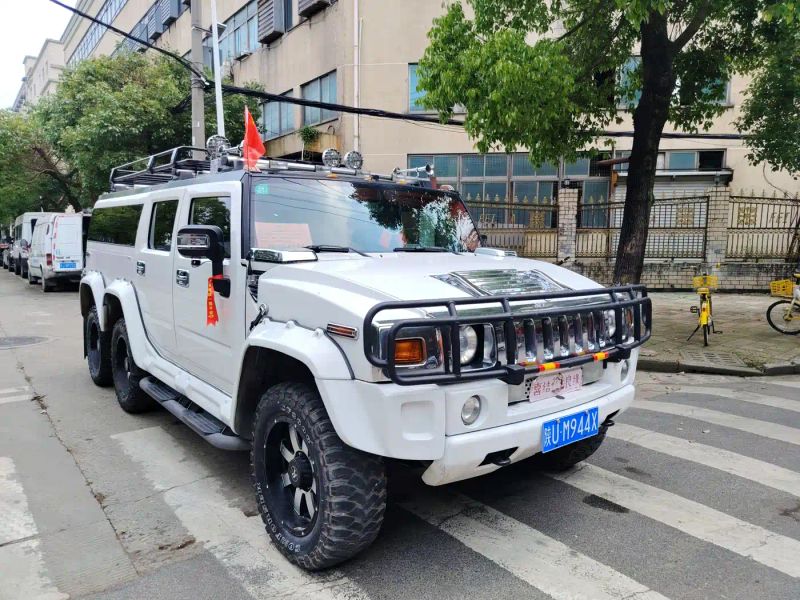 Hummer h6