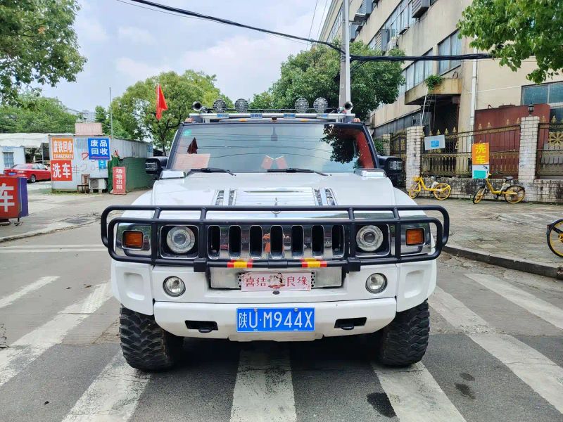 Hummer h6