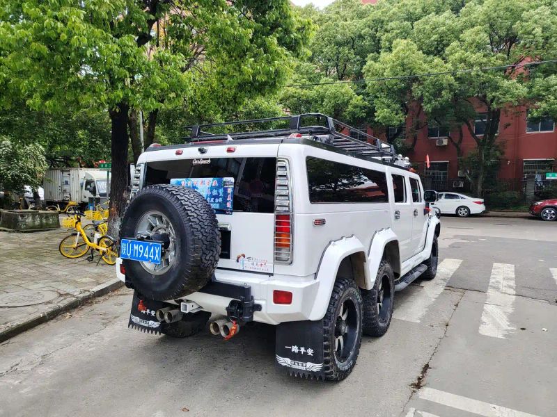 Hummer h6