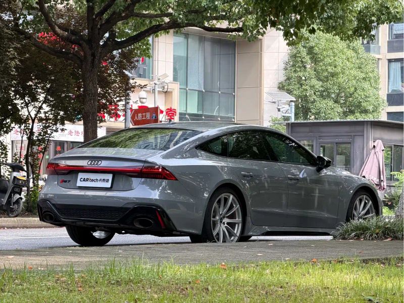 Audi rs
