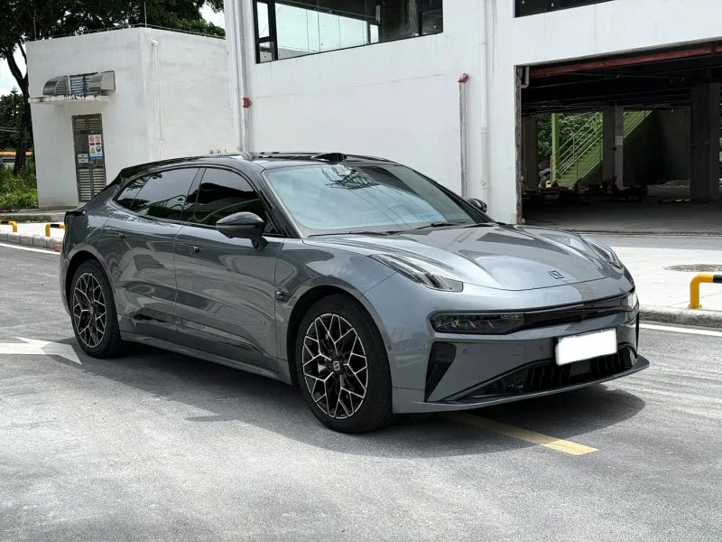 Zeekr 001