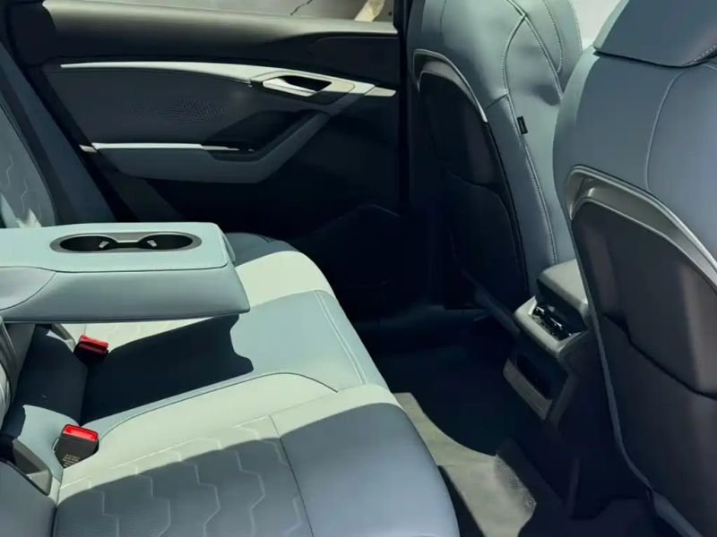 Audi q6l