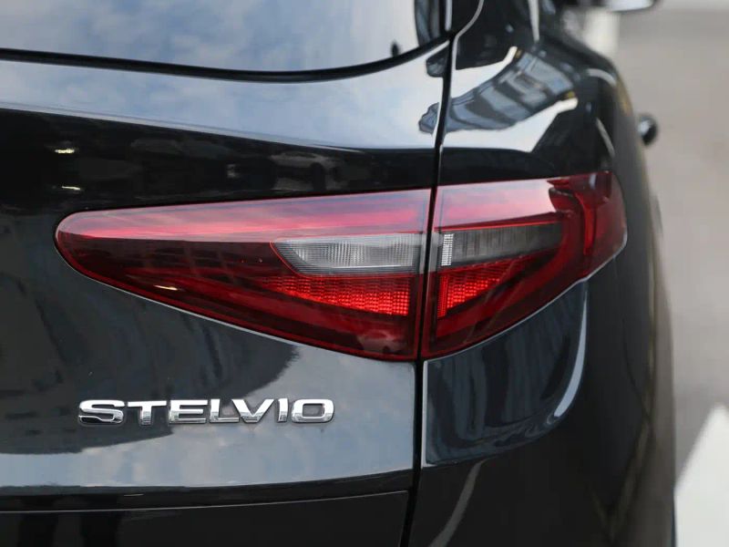 giulia stelvio