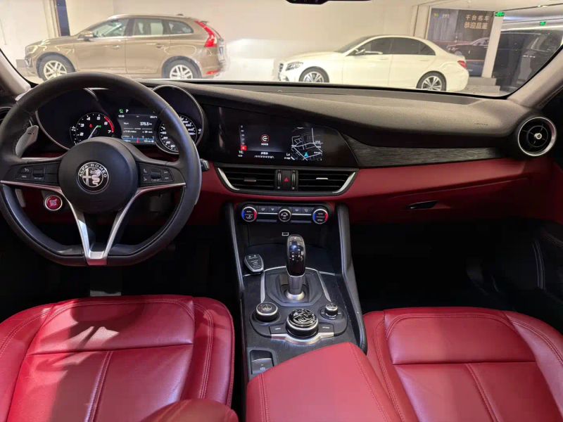 giulia giulia