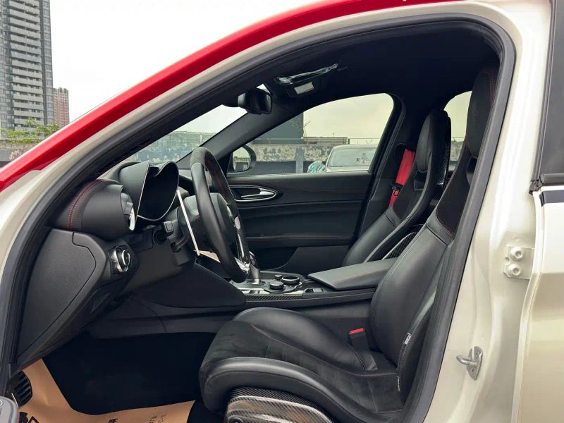 giulia giulia