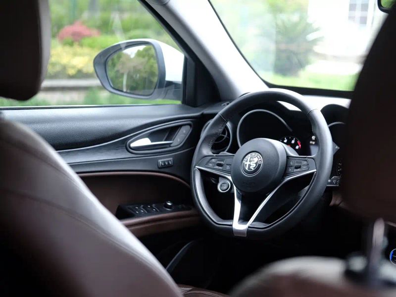giulia stelvio