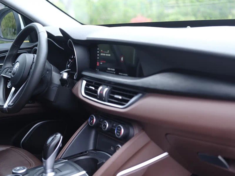 giulia stelvio