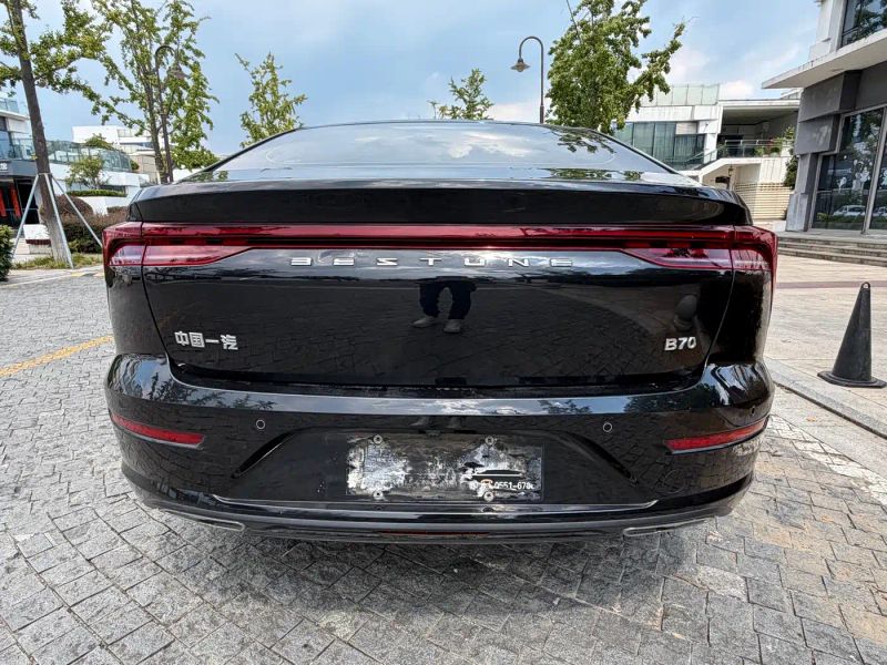 Besturn b70