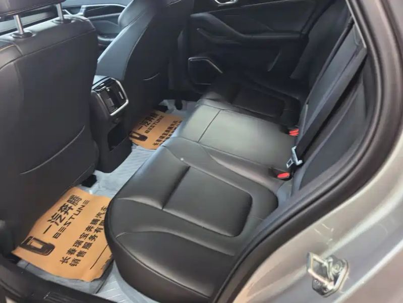 Besturn b70