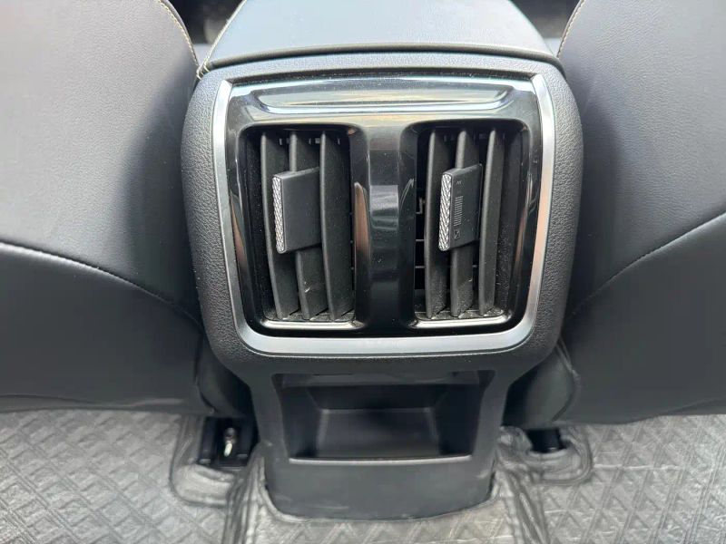 Besturn b70