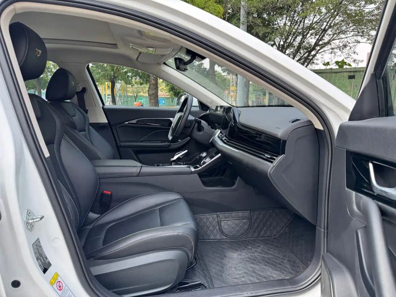 Besturn b70