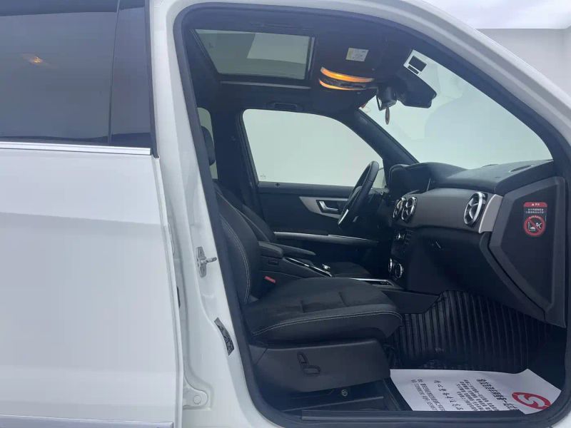 Mercedes-benz glk-class