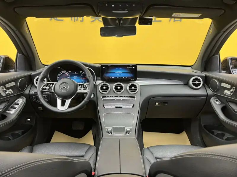 Mercedes-benz glc