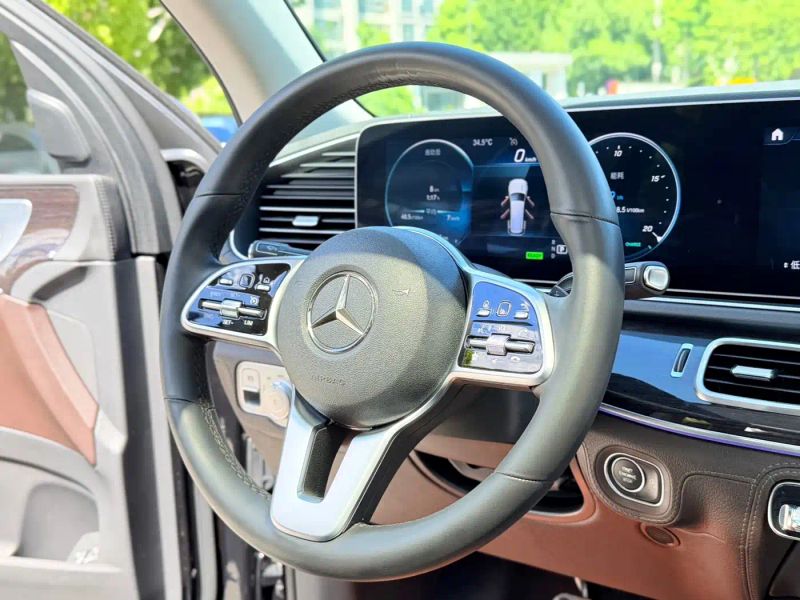 Mercedes-benz gls