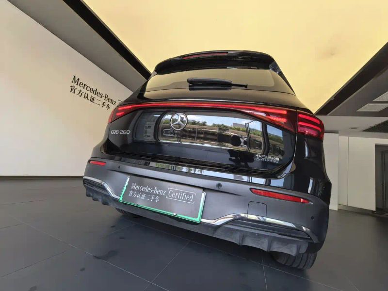 Mercedes-benz eqb