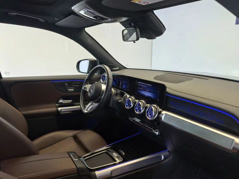 Mercedes-benz eqb
