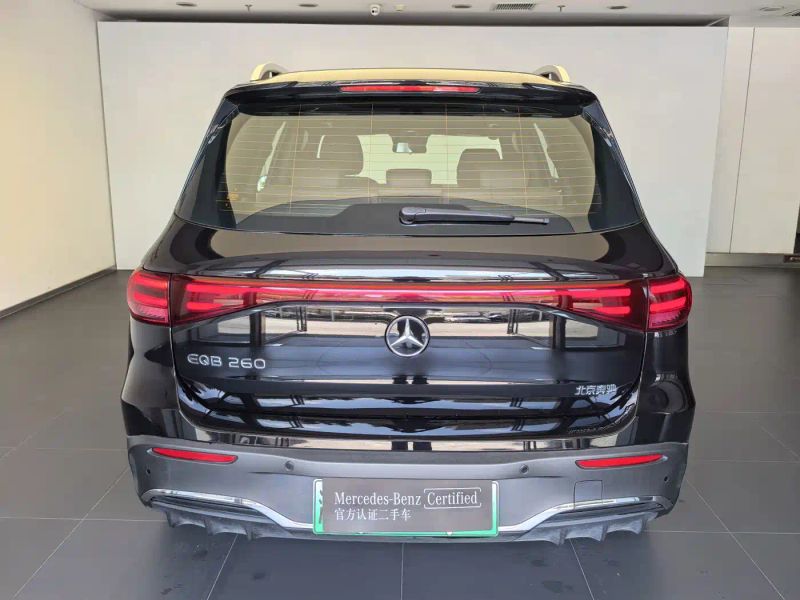 Mercedes-benz eqb