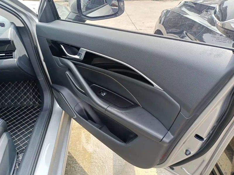 Besturn b70