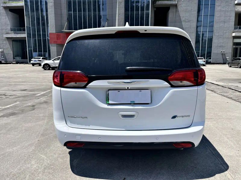 dajielong dodge_grand_caravan_phev
