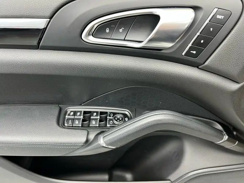 macan cayenne