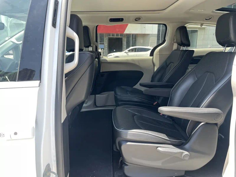 dajielong dodge_grand_caravan_phev