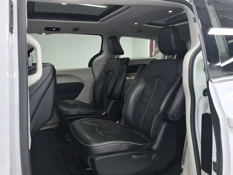 dajielong dodge_grand_caravan_phev
