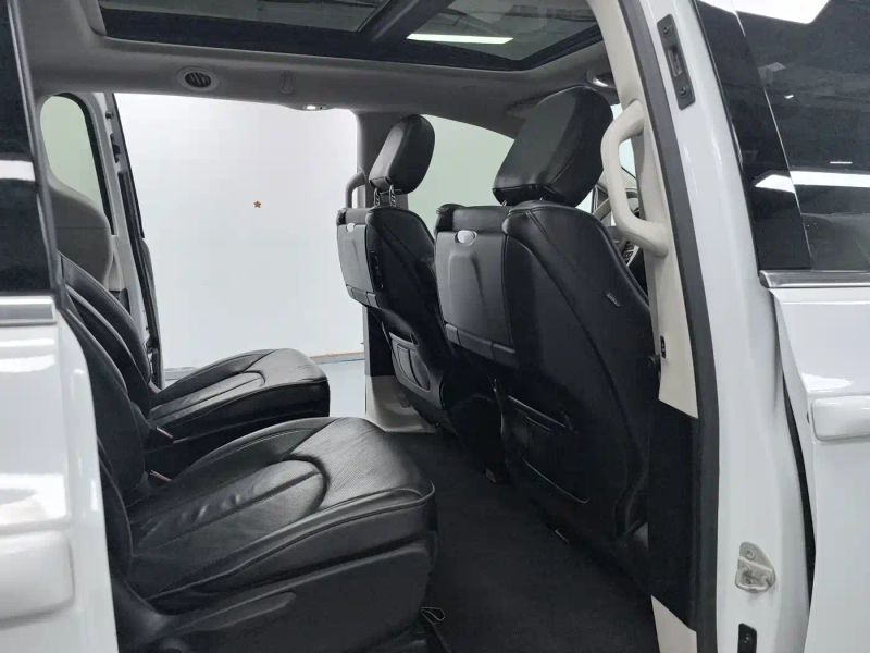 dajielong dodge_grand_caravan_phev