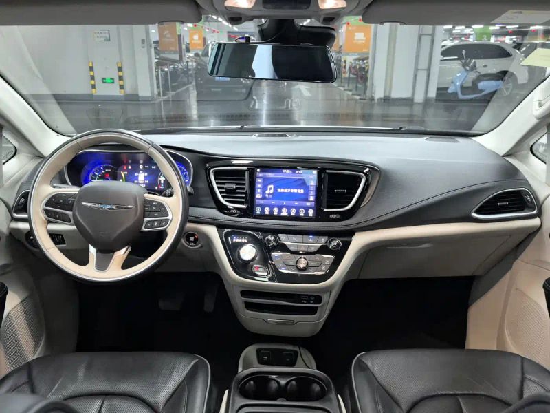 dajielong dodge_grand_caravan_phev