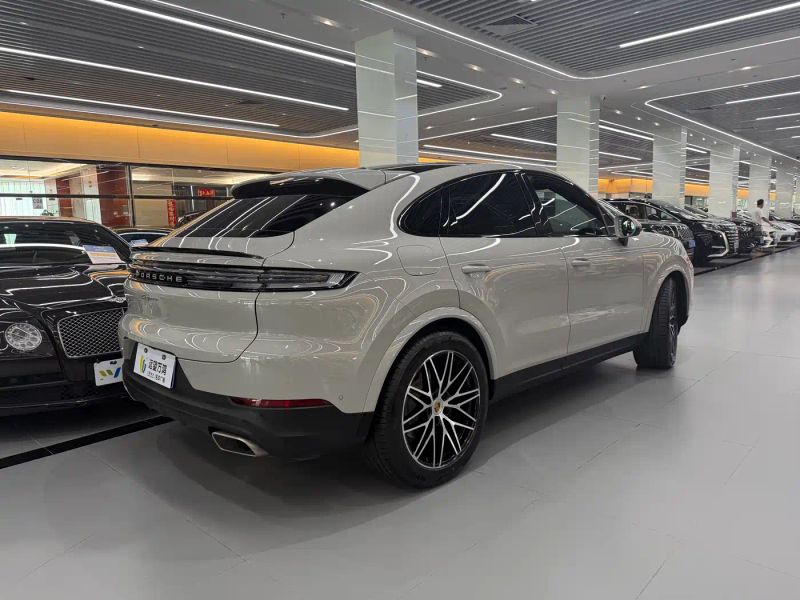macan cayenne