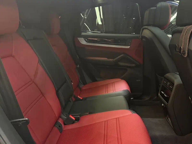 macan cayenne