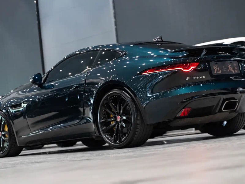 Jaguar F-TYPE