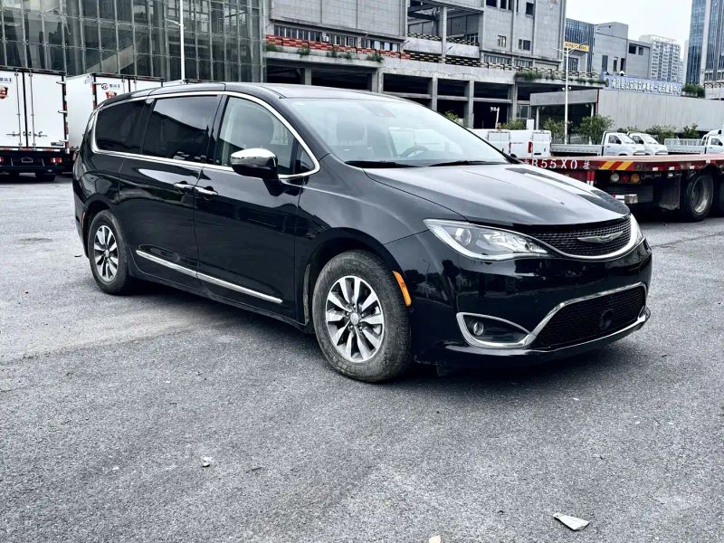dajielong dodge_grand_caravan_phev