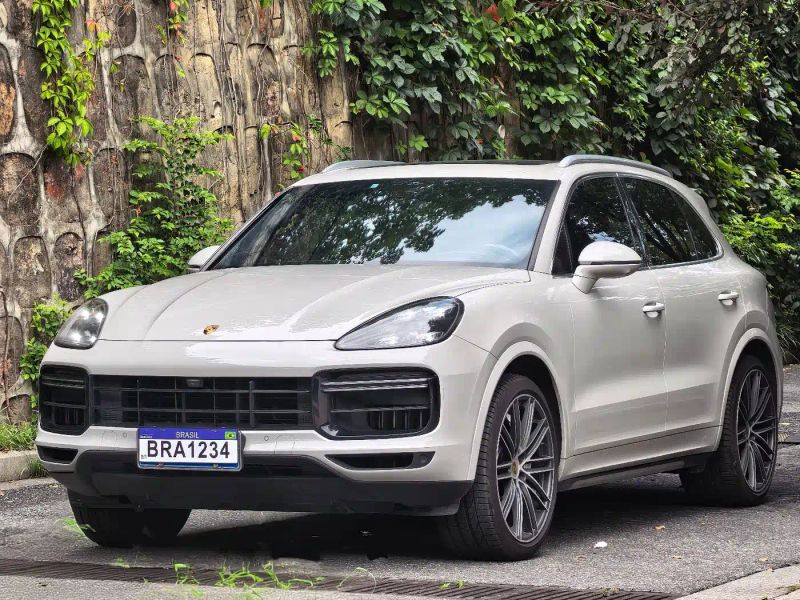 macan cayenne