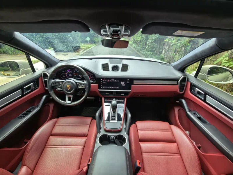 macan cayenne