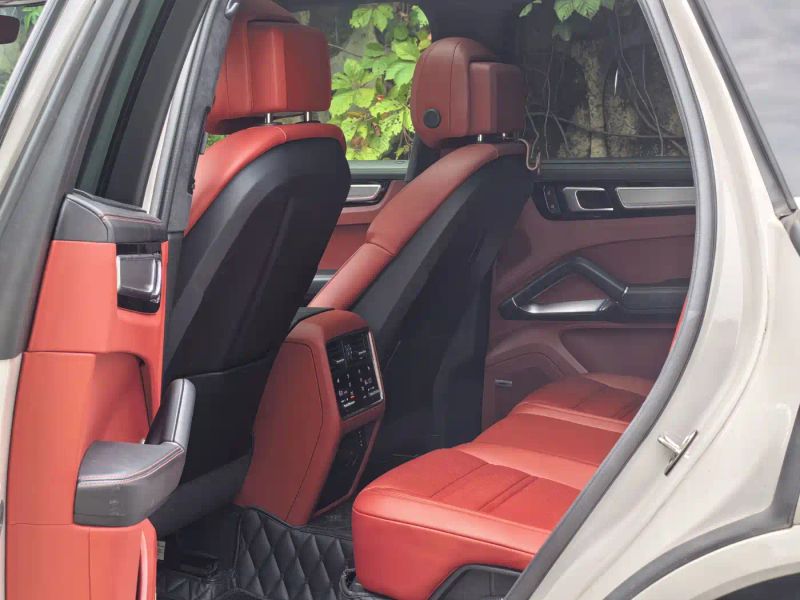 macan cayenne