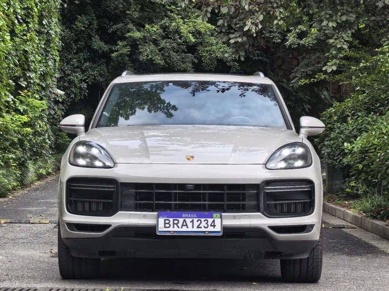 macan cayenne