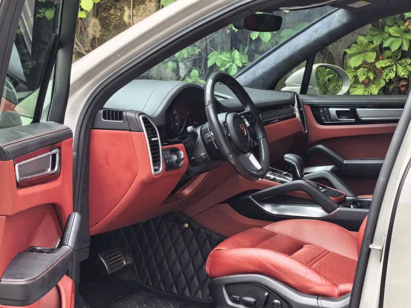 macan cayenne